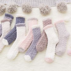 画像1: モコモコ靴下 (1)