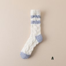 画像2: モコモコ靴下 (2)