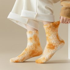 画像1: モコモコ靴下 (1)