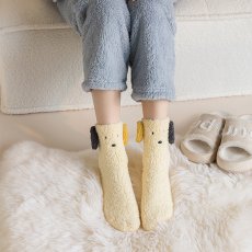 画像1: モコモコ靴下 (1)