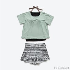 画像16: インナータンキニ付きTシャツ インナーパンツ付きショットパンツ 二点セット体系カバー水着  体系カバー水着水着 レディース 2点セット  UVカットレイヤード風 タンキニ セパレート 半袖ラッシュガード トップス ショートパンツ かわいい ノンワイヤー パッド付き (16)