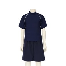 画像16: 男女兼用インナー着きショットパンツと半袖ラッシュガードスクール水着　カッコウいい　スクール水着　キッズ水着 　セパレート型 　男女兼用インナー着きショットパンツ 半袖ラッシュガード 水着セット　男の子　女の子 (16)