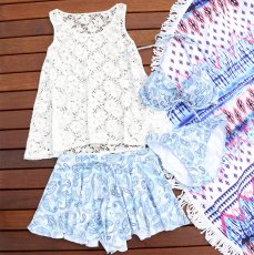 画像13: レースワンピース　スカパン水着4点セット 体型カバー ワイヤービキニ　カバーアップ オーバーTシャツ ショートパンツ ４点セット　トレンドレースワンピース ペズリー柄水着　大人水着　オシャレー水着 (13)