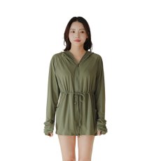 画像30: 新色増加　ロング ハイネック ハット付き UVカット ヒンヤリ 特殊素材 ラッシュガード レディース 丈長め 顔まで ジップ つば付き 日焼け防止 速乾 通気性 ロング 長袖 UVカット 体型カバー 水着 フード (30)