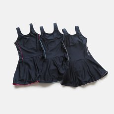 画像1: 水着OEMスクール水着学生水着School水着　濃紺素材　スクール水着　キッズ水着　OEMスクール　水着学生　水着School　水着 スクール水着 女の子 子供用 小学生 中学生 ワンピース UPF50+ 裏地付き ネームタグ付き (1)