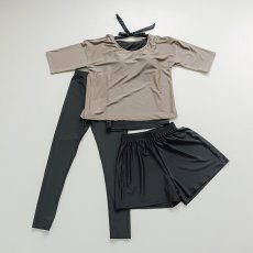 画像20: インナー付きトップスとレギンスとショットパンツの体型カバー水着３点セット 水着 韓国風 かわいい 速乾性 スポーツ パッド付き 水泳用 水陸両用 普段着 女性用 (20)